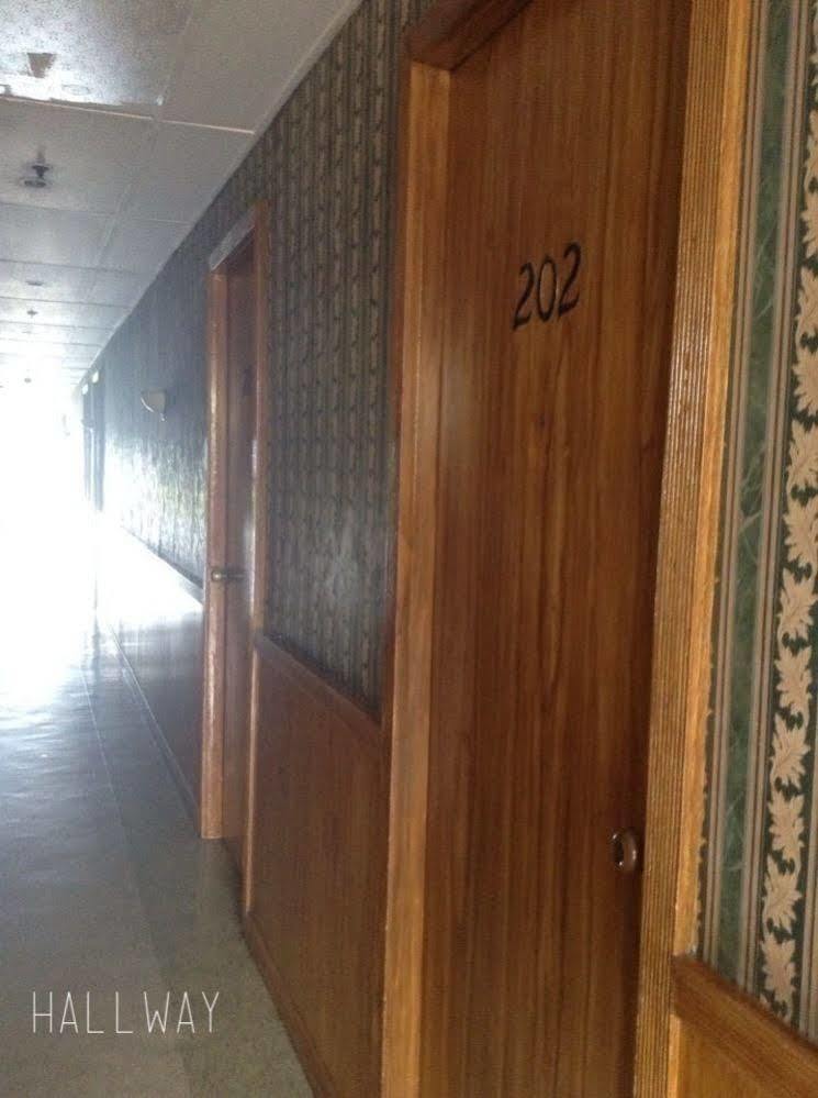 Mactan Pension House Lapu-Lapu City Exterior photo
